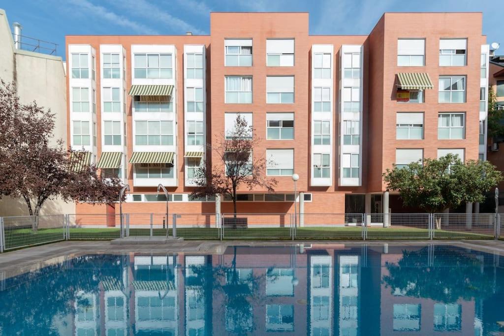 마드리드 Vivienda Con Zona De Trabajo, Piscina Y Parking 아파트 외부 사진