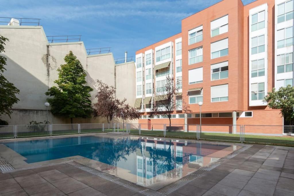 마드리드 Vivienda Con Zona De Trabajo, Piscina Y Parking 아파트 외부 사진